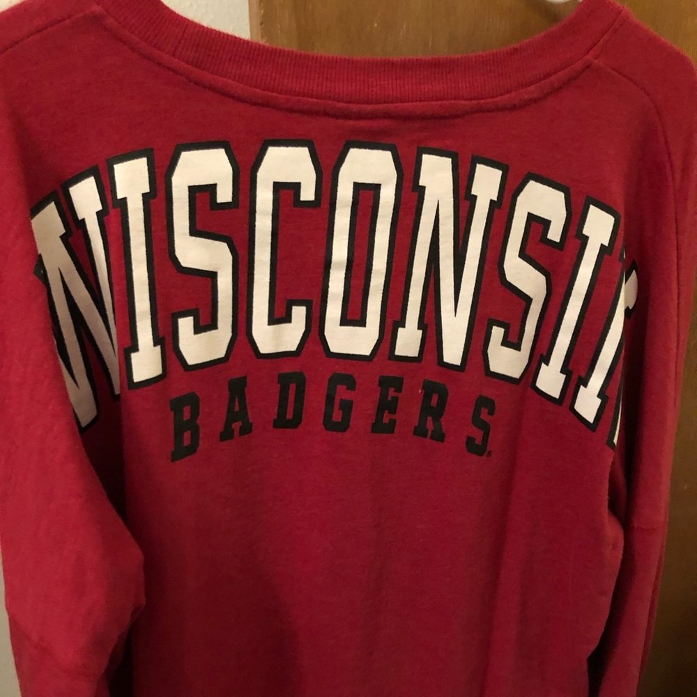 Wisconsin badgers oversized shirt